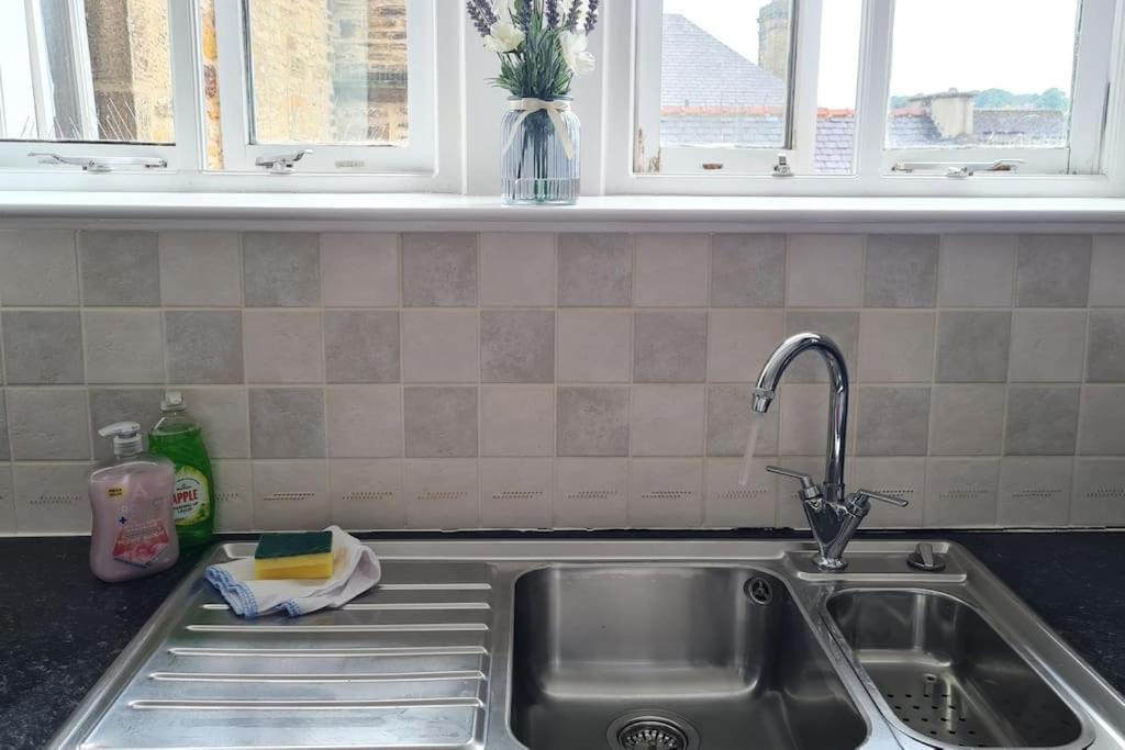 Cosy, Central Apartment سكيبتون المظهر الخارجي الصورة